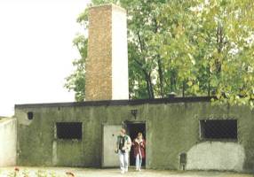 One of the gas chambers